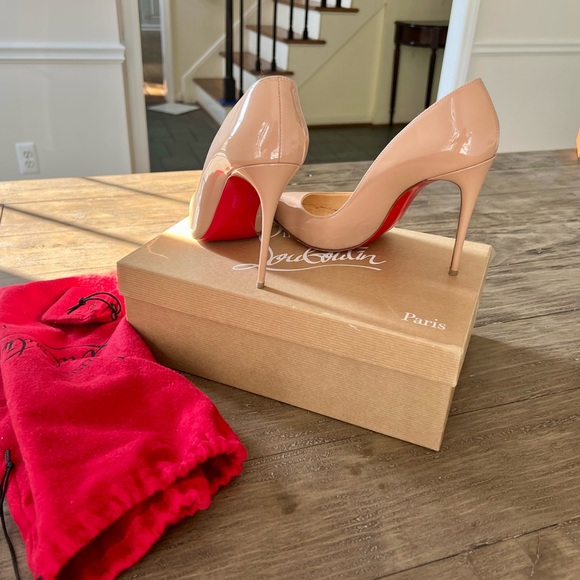 Christian Louboutin So Kate Pumps - Picture 5 of 7